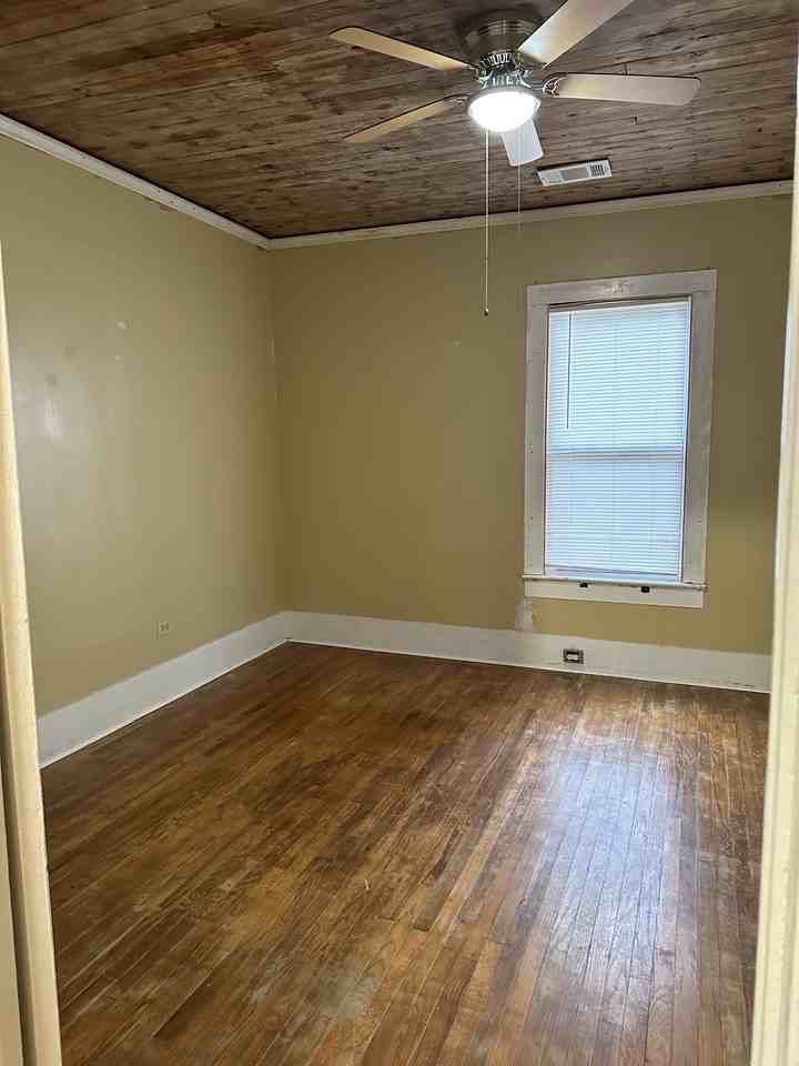 329 Sanford Ave #1 - Photo 5 of 13