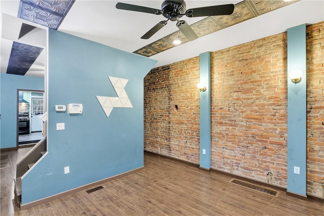 297 42nd St #1 - Photo 2 of 23