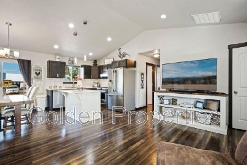 1505 E Yellowstone Ave - Photo 6 of 14