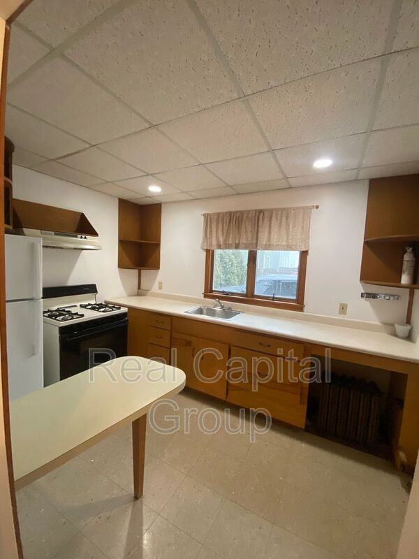 2161 Delaware Ave #REAR - Photo 4 of 8