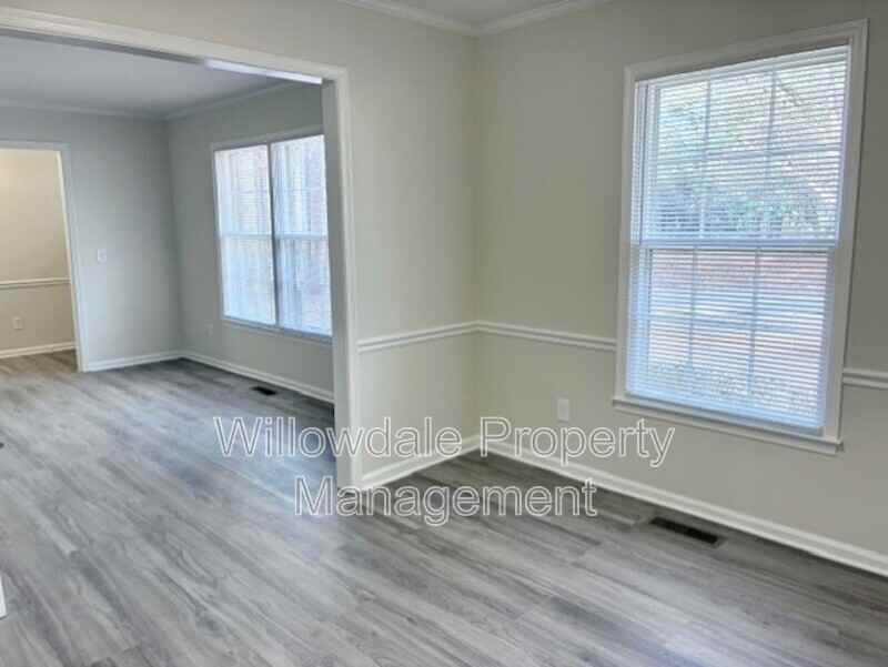 6640 Keystone Dr - Photo 6 of 20