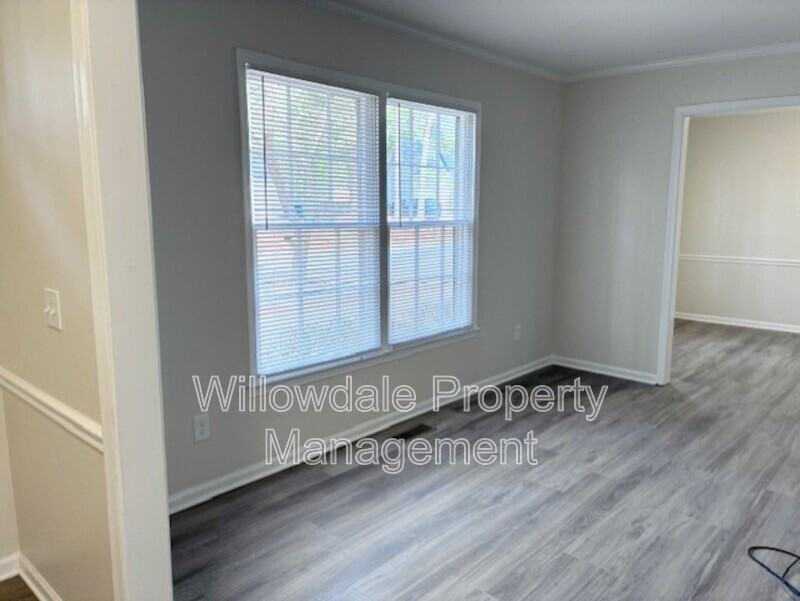 6640 Keystone Dr - Photo 7 of 20