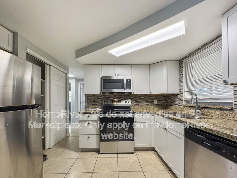 1345 Maybury Dr - Photo 6 of 22