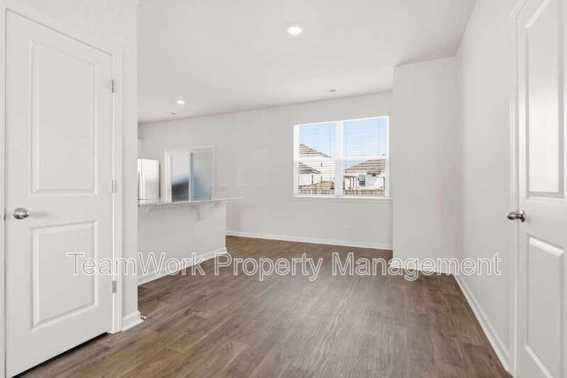 806 Lilyford Ln - Photo 7 of 28