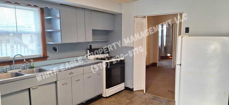 315 William St #1 - Photo 3 of 18