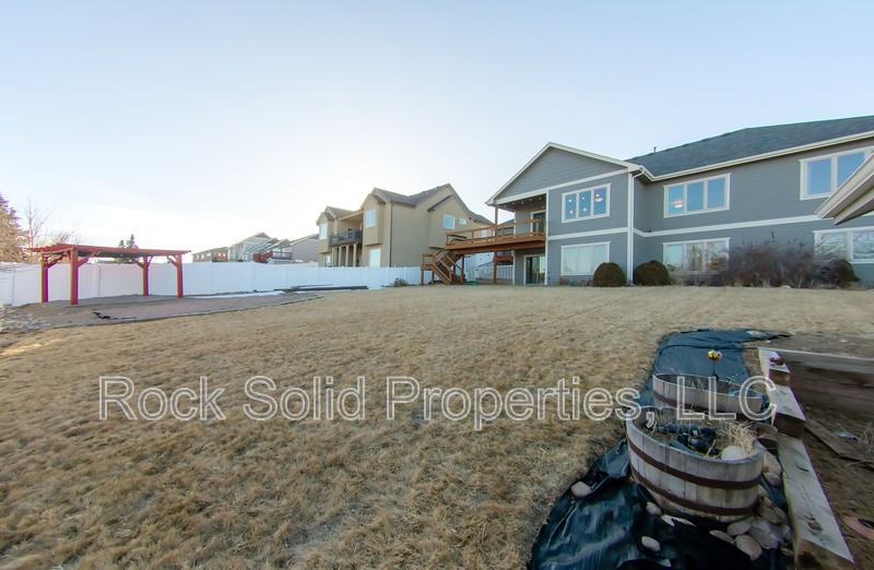 7513 Jacob Pl - Photo 7 of 39