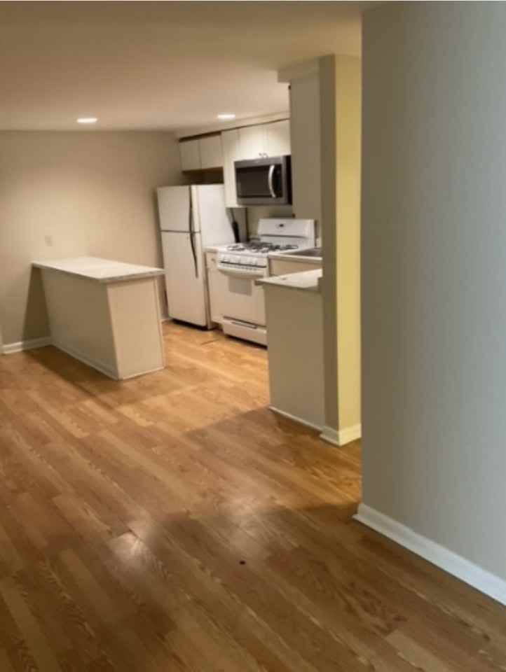 2801 N Calvert St #1BS - Photo 2 of 8