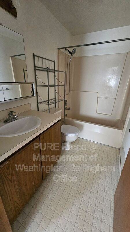 2256 Douglas Rd #1 - Photo 4 of 10