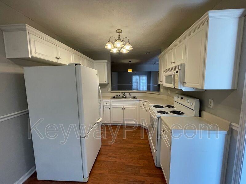 1414 Anna Way - Photo 5 of 16