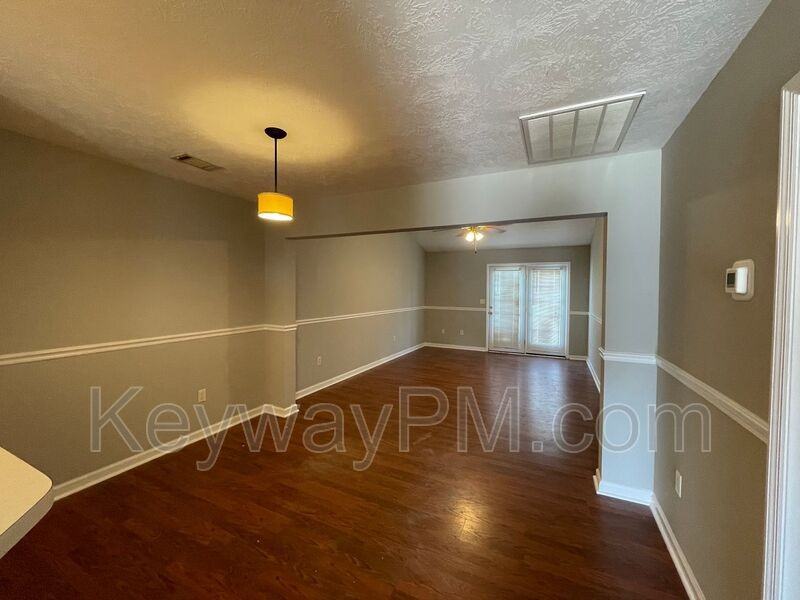 1414 Anna Way - Photo 7 of 16