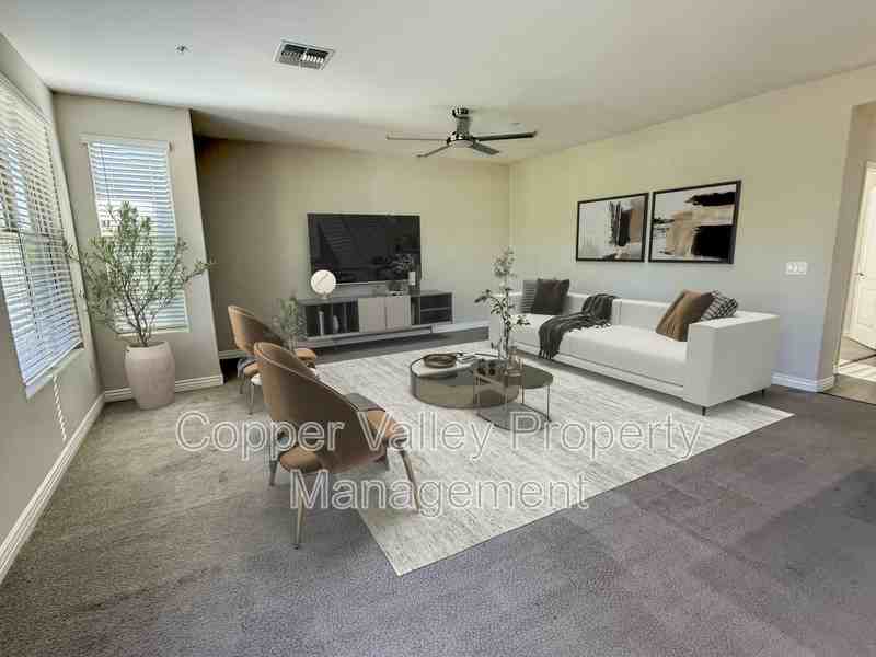 2425 W Bronco Butte Trl #2004 - Photo 5 of 20