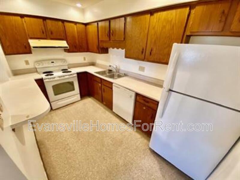 2300 W Iowa St - Photo 4 of 7