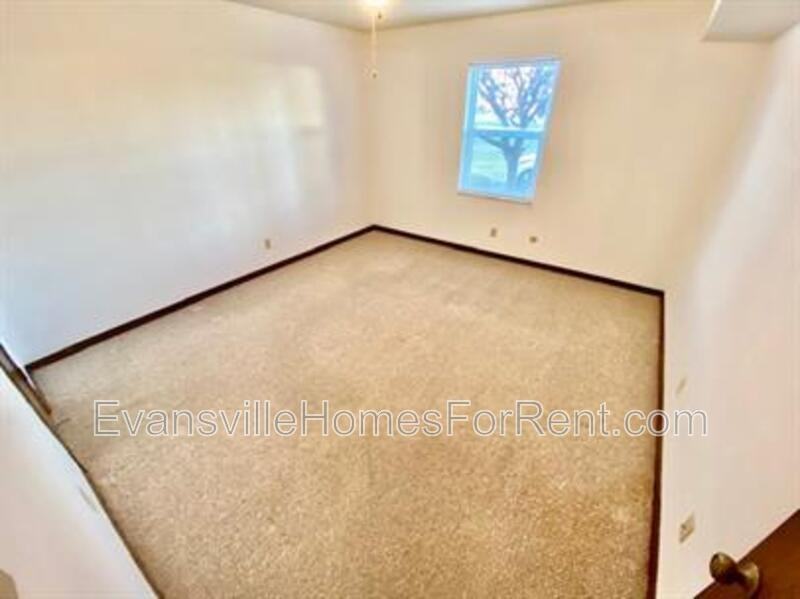 2300 W Iowa St - Photo 5 of 7