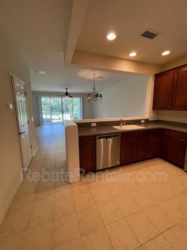 13475 Stone Pond Dr - Photo 6 of 33