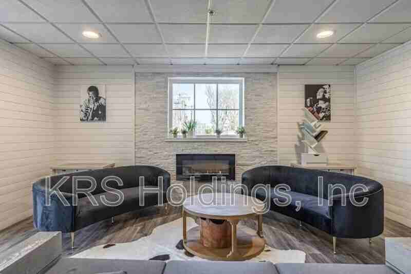 Manchester Grand Apartments For Ages 55+ - Photo 5 of 23