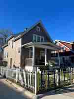 featured image of 822 Dewey Ave