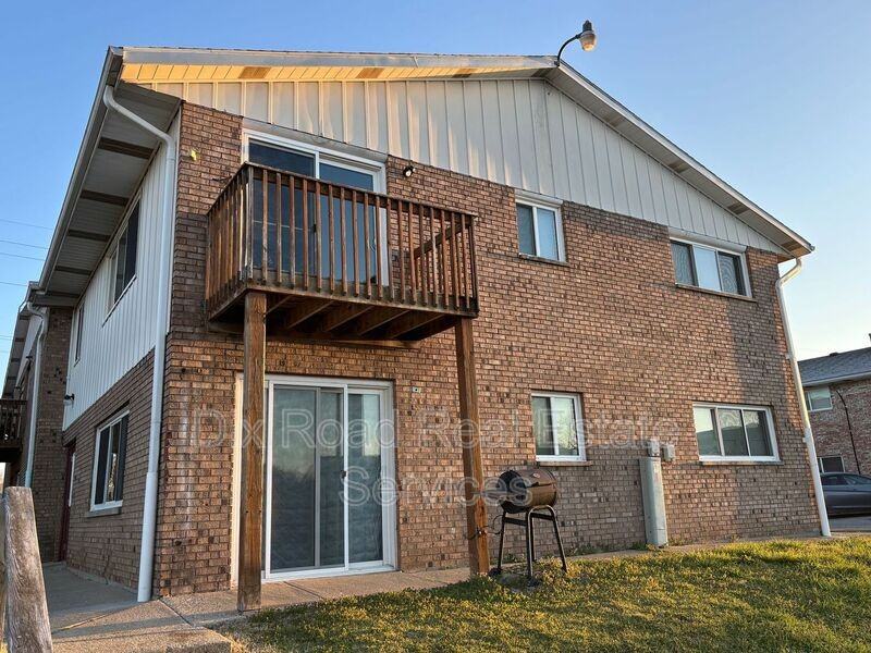 413 Sycamore Rd #F4 - Photo 2 of 24