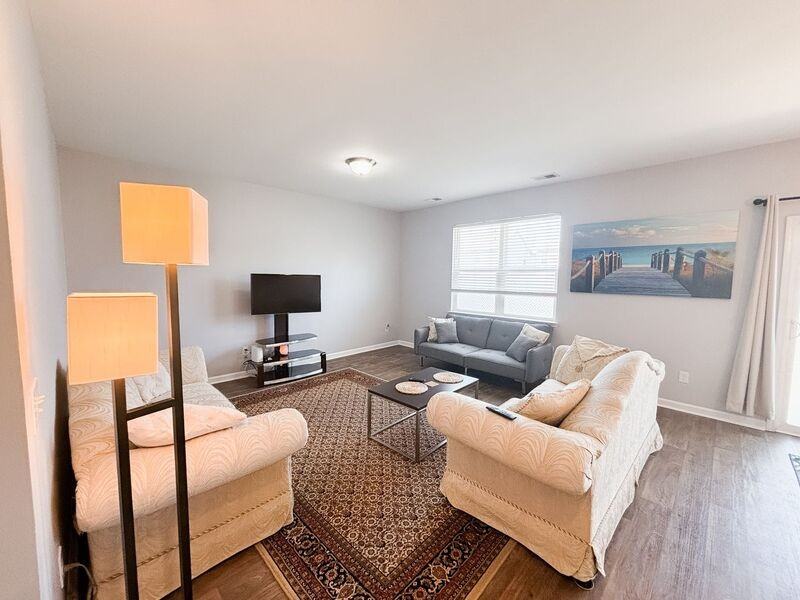 9648 Brandishing Rd - Photo 4 of 37