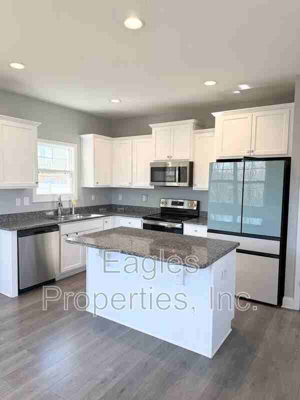 472 Jackson Pond Dr - Photo 4 of 15