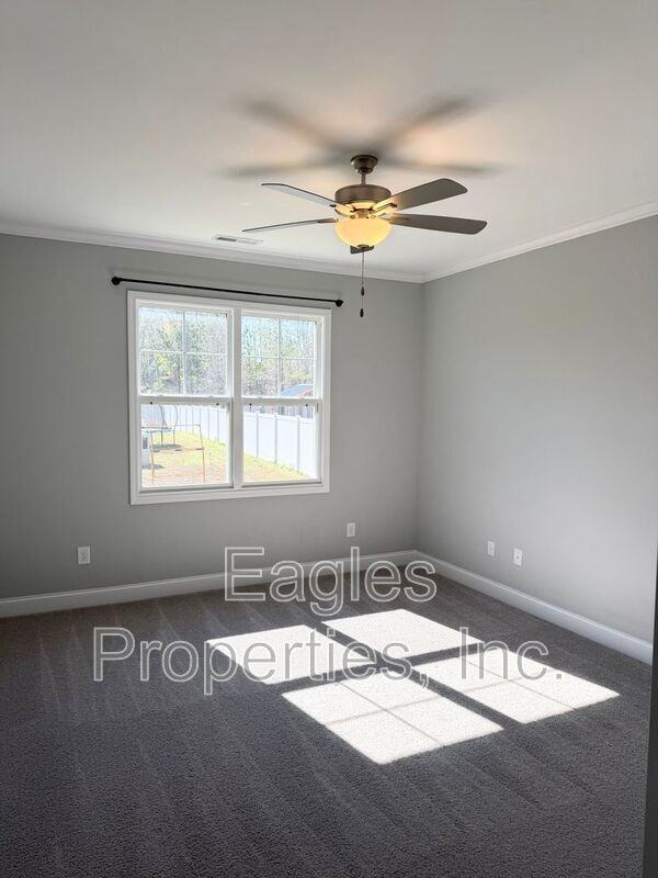 472 Jackson Pond Dr - Photo 6 of 15