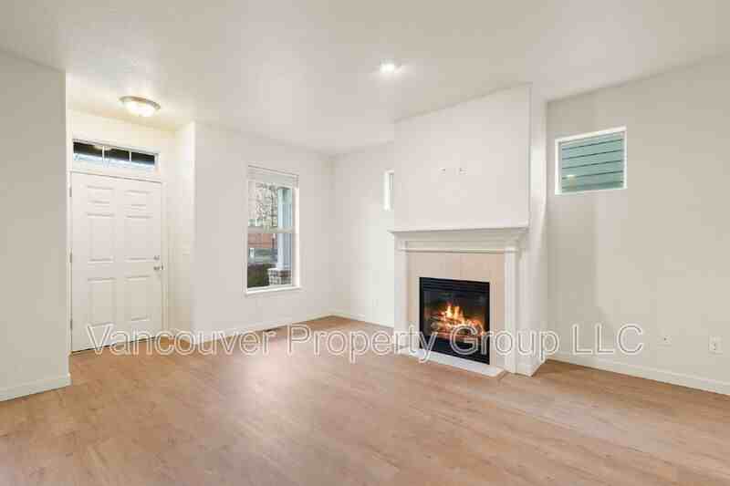 2713 Ne 87th Ave - Photo 5 of 27