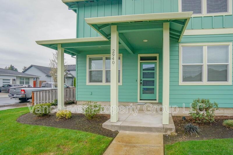 2940 Nw 16th St - Photo 2 of 38