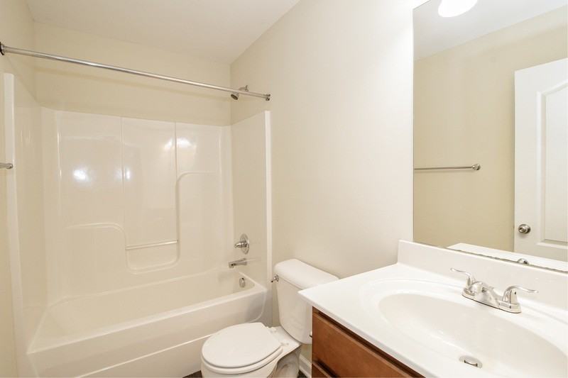 1718 1718 #A - Photo 4 of 16