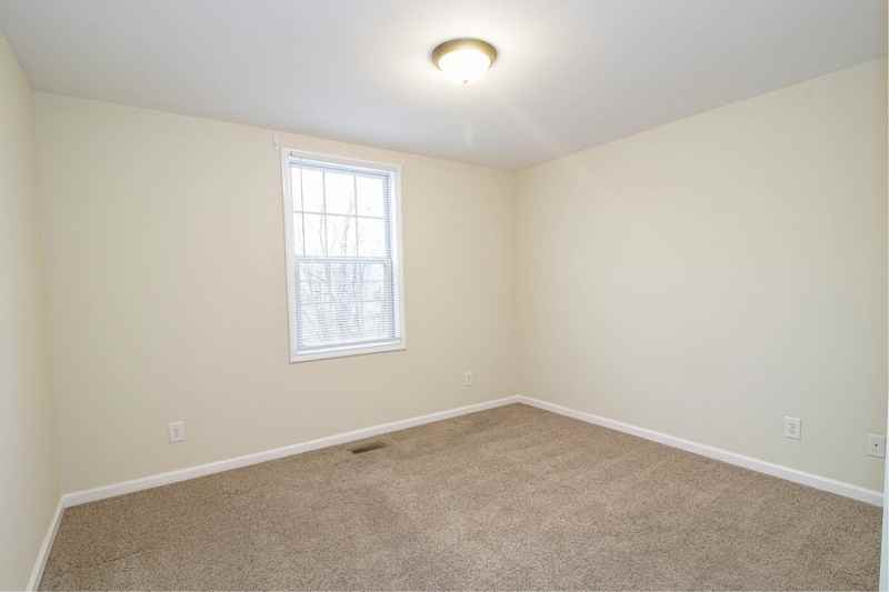 1718 1718 #A - Photo 5 of 16