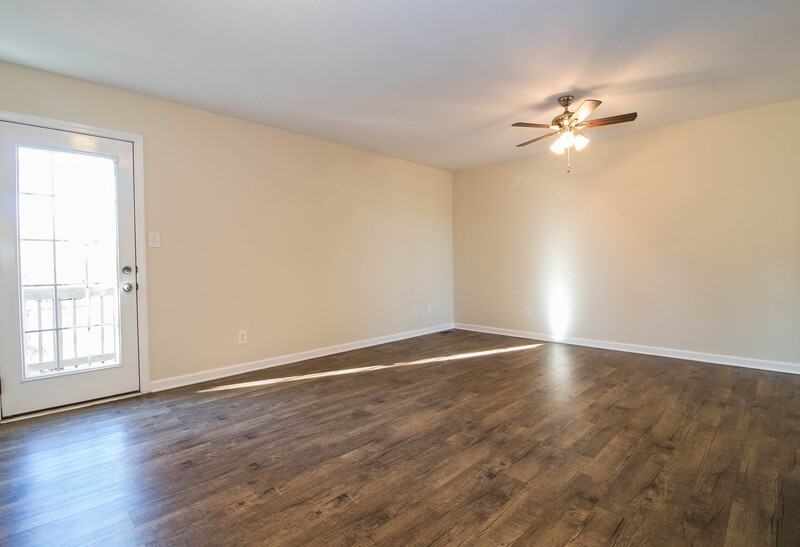 992 #C - Photo 4 of 16