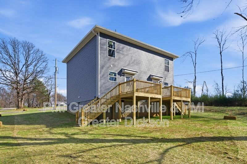 118 Saw Mill Rd #B - Photo 7 of 27