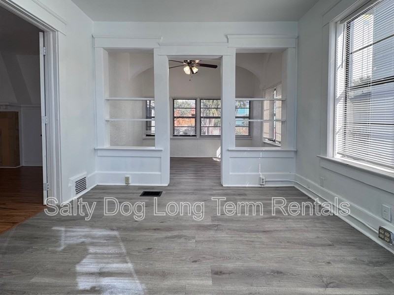 436 N Grandview Ave #1 - Photo 6 of 32