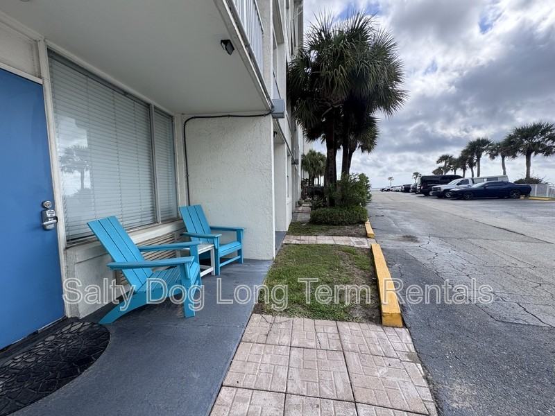 935 S Atlantic Ave #102-1 - Photo 4 of 20