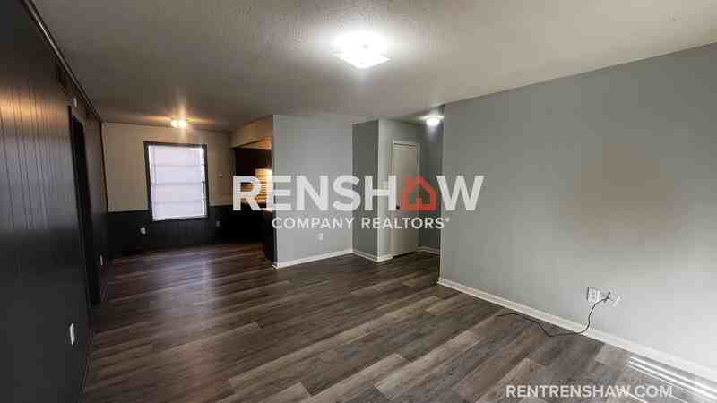 5352 Stage Rd - Photo 3 of 11