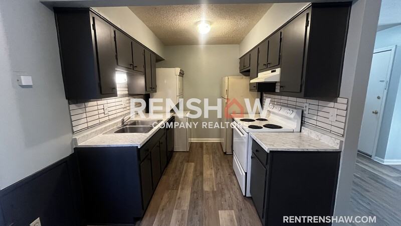 5352 Stage Rd - Photo 4 of 11