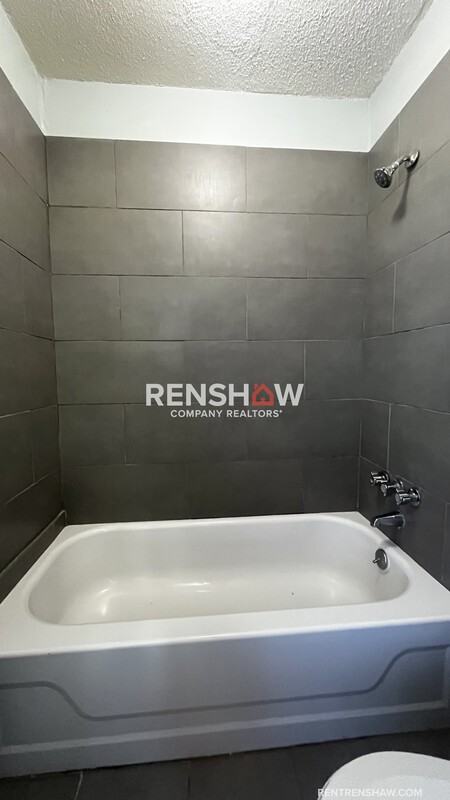 5352 Stage Rd - Photo 5 of 11