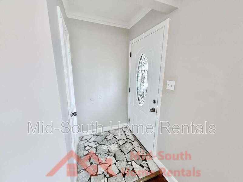 1156 Brower St - Photo 5 of 23