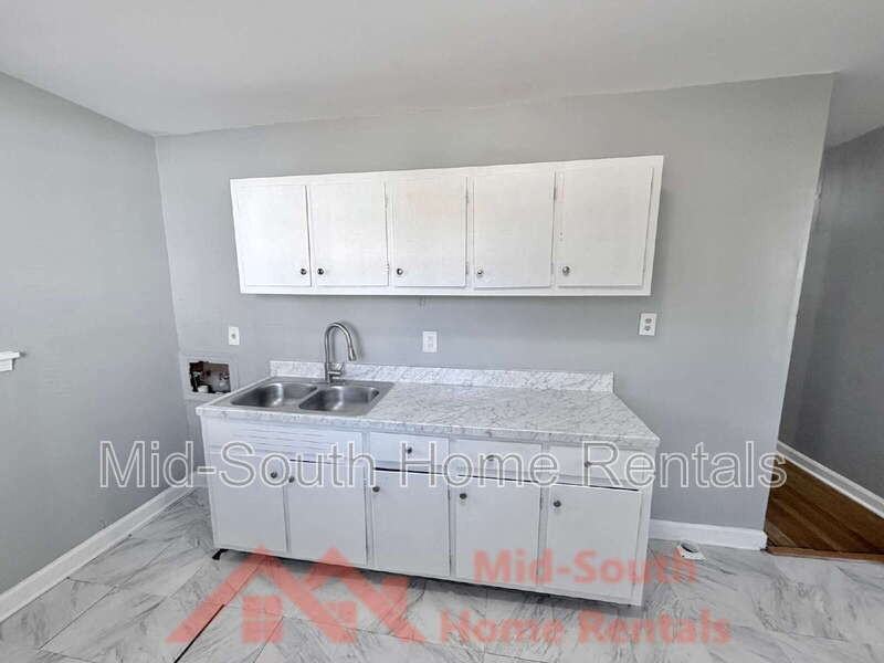 2054 Benford St - Photo 6 of 22