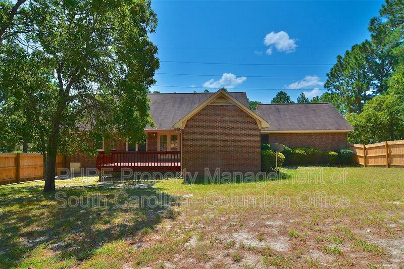 517 Sparkleberry Ln - Photo 4 of 50