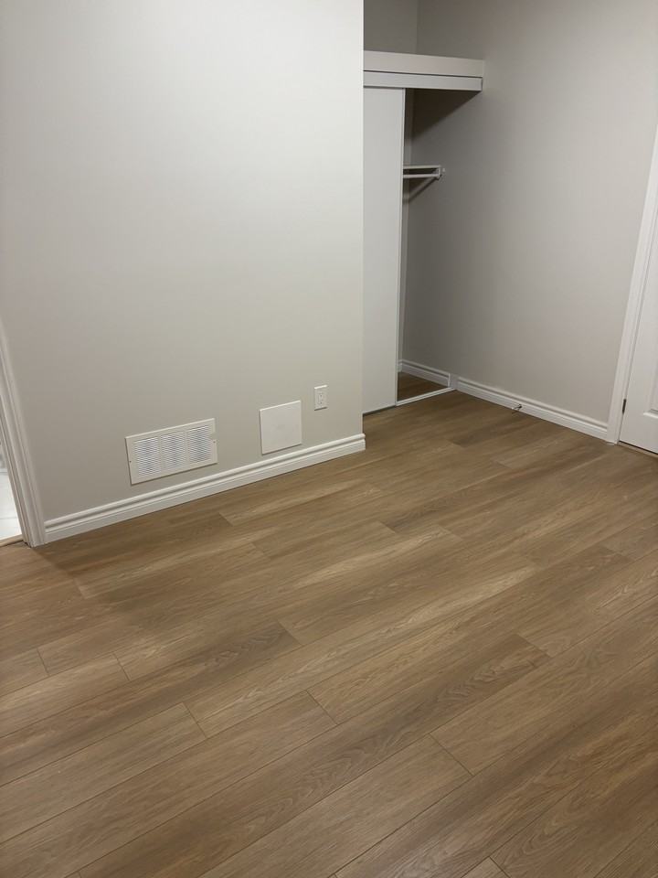 Palmerston Blvd & College St - Photo 3 of 7