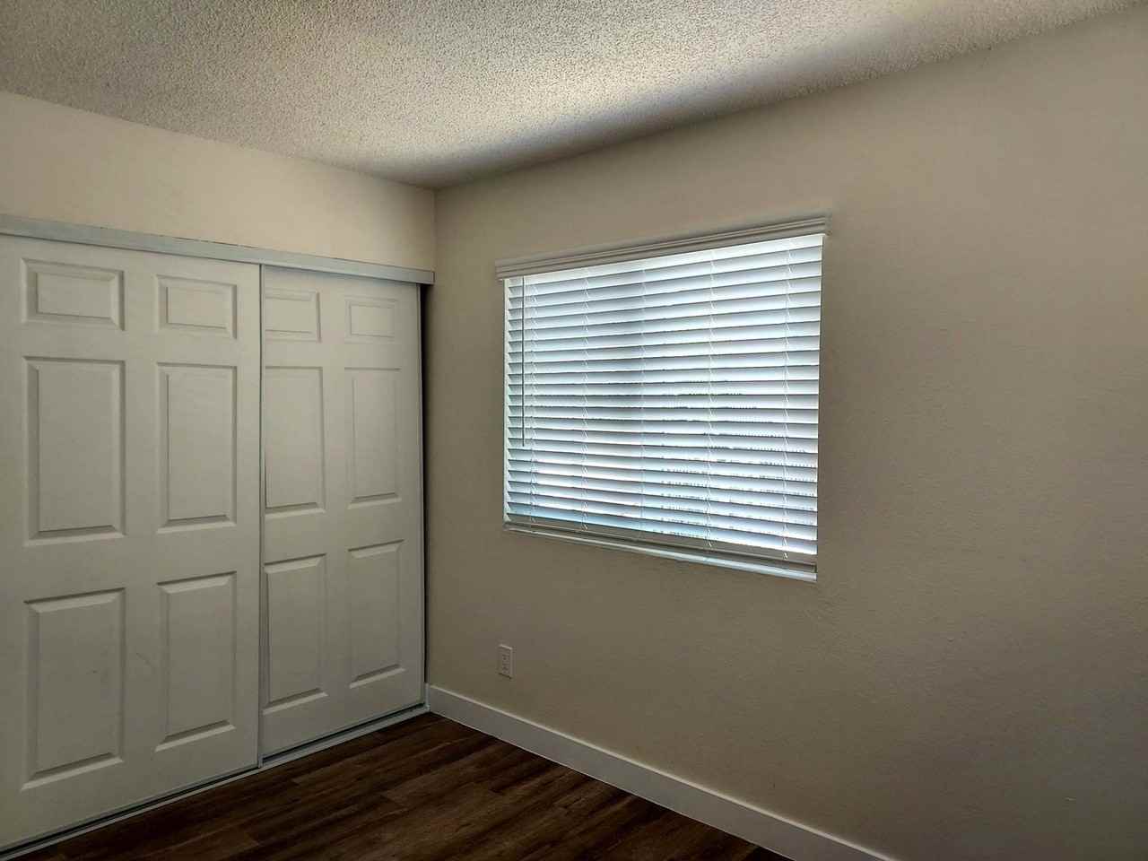 Villa Hermosa Apartments - Photo 7 of 10