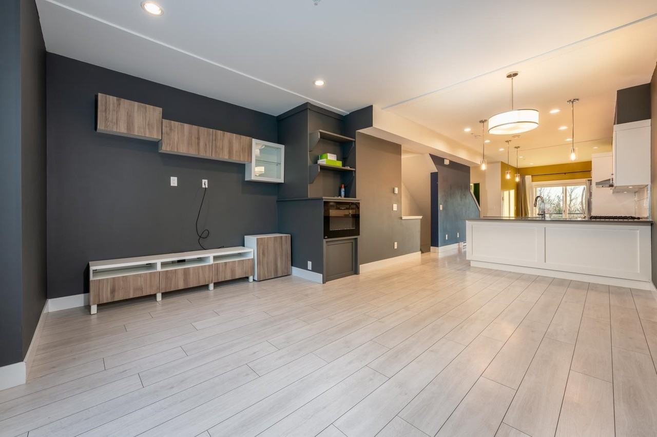 21150 76A Avenue #19 - Photo 2 of 24