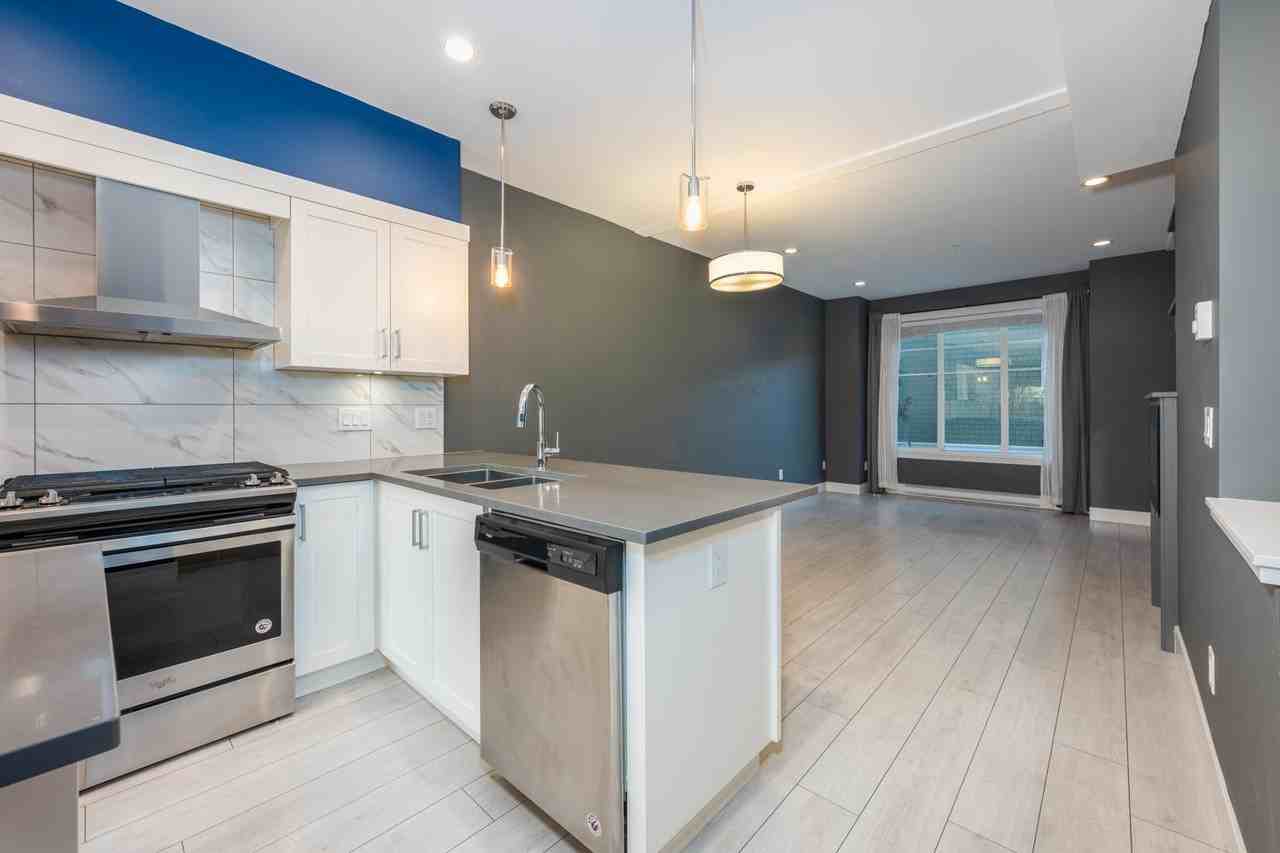 21150 76A Avenue #19 - Photo 5 of 24