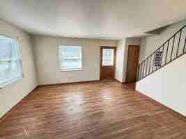 featured image of 400 Pickrelltown Rd