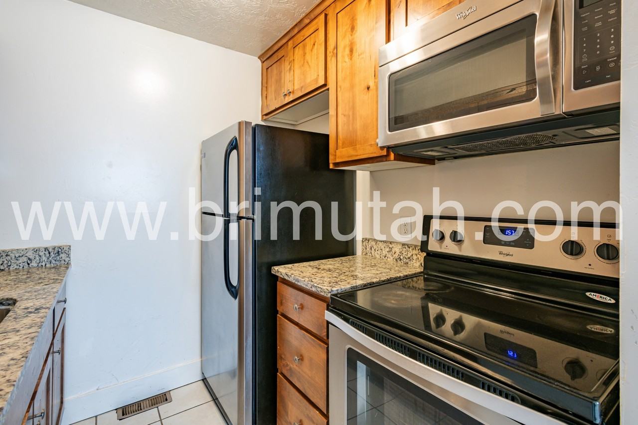 4801/4809/4817 S. 1740 E. - Photo 7 of 20