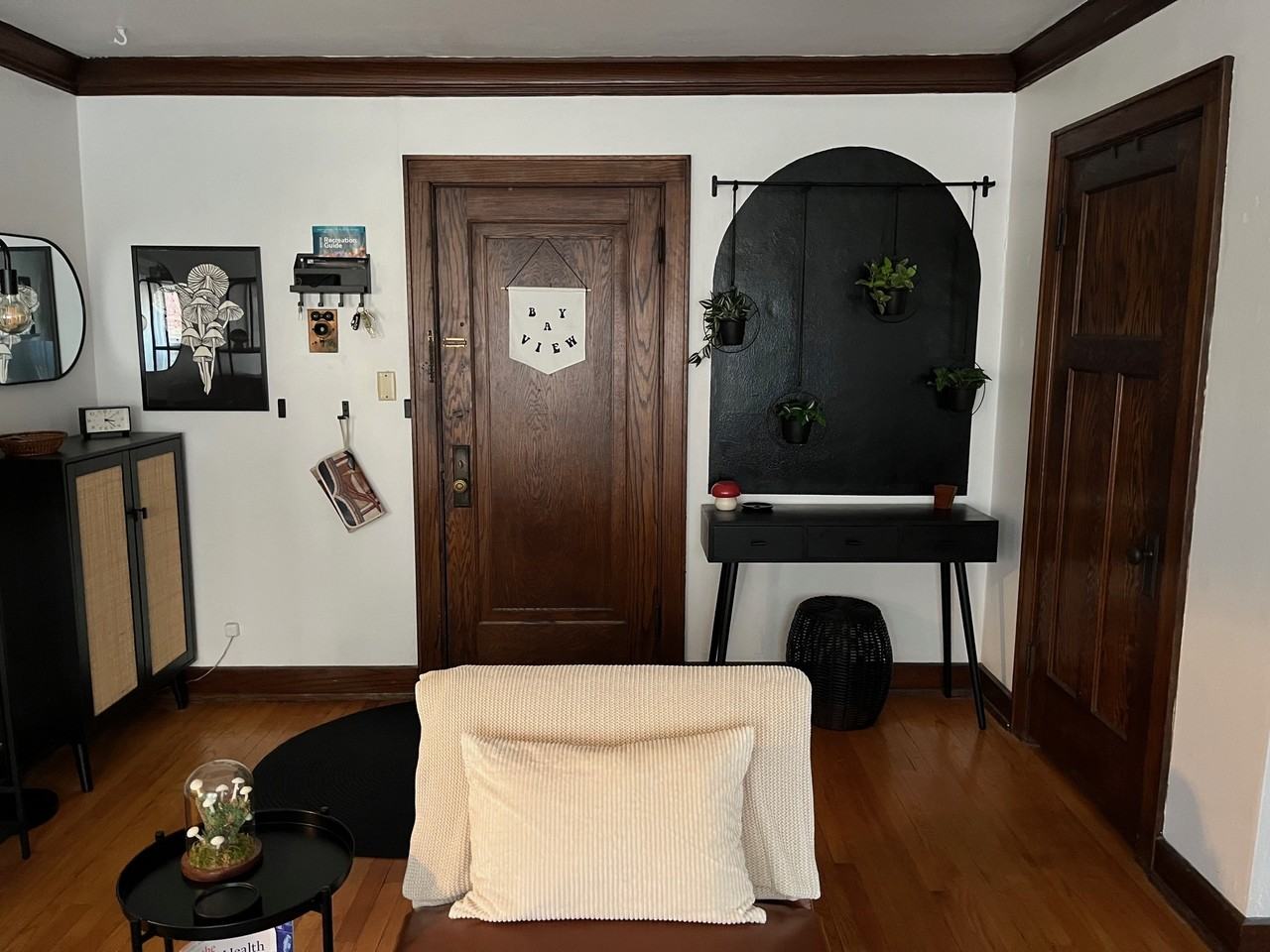 2927 S Delaware Ave - Photo 2 of 17