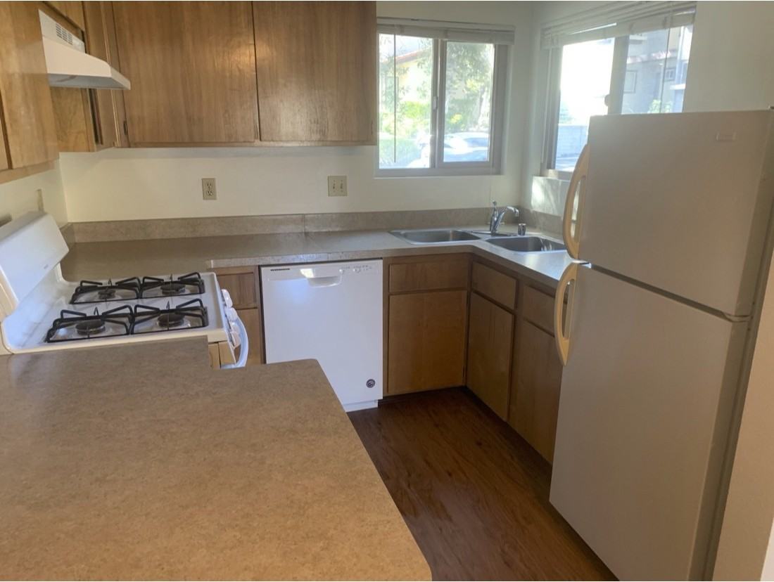 Hillrise 480 - Photo 2 of 6