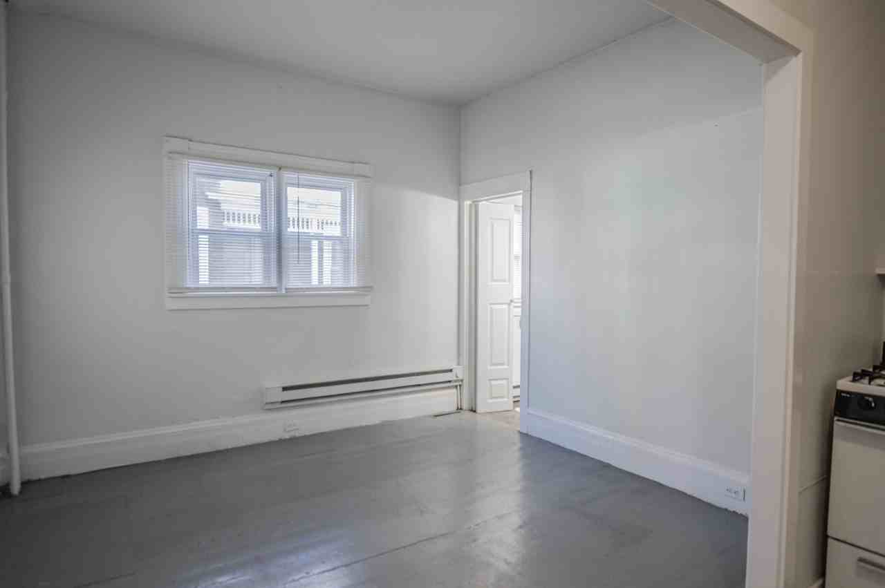 191 Walnut Street/126 Harrison St - Photo 3 of 6