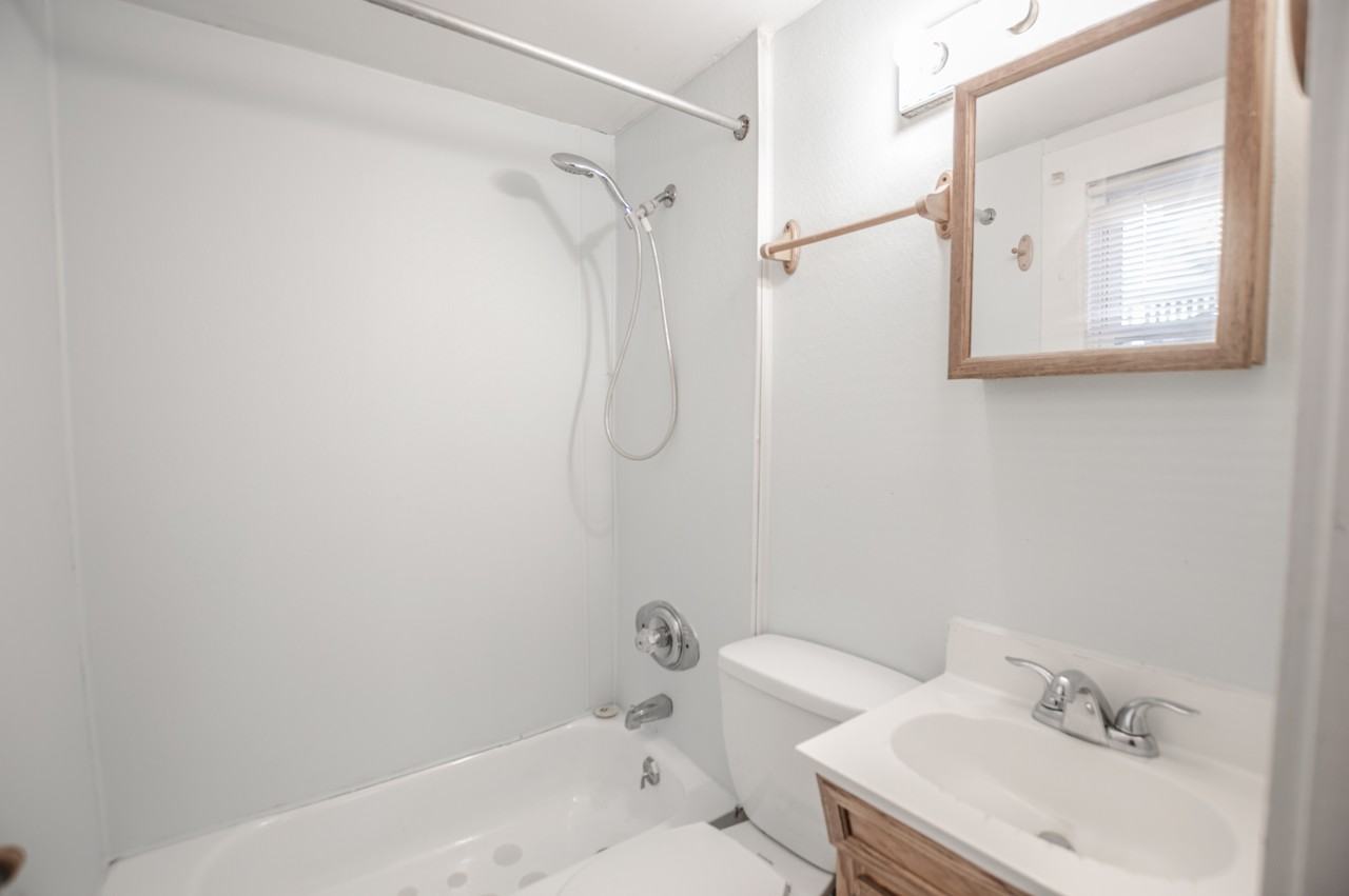 191 Walnut Street/126 Harrison St - Photo 4 of 6