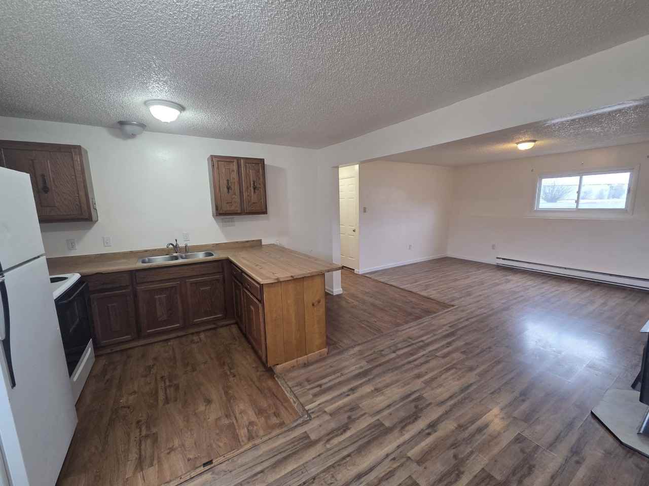 207 West Rosebud Avenue - Photo 5 of 12