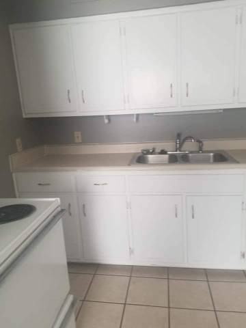 725 Scherm Road - Photo 6 of 32